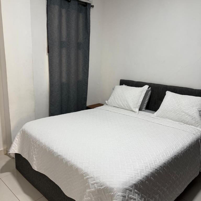 Nice and quiet place to enjoy - Two-Bedroom Apartment - 8