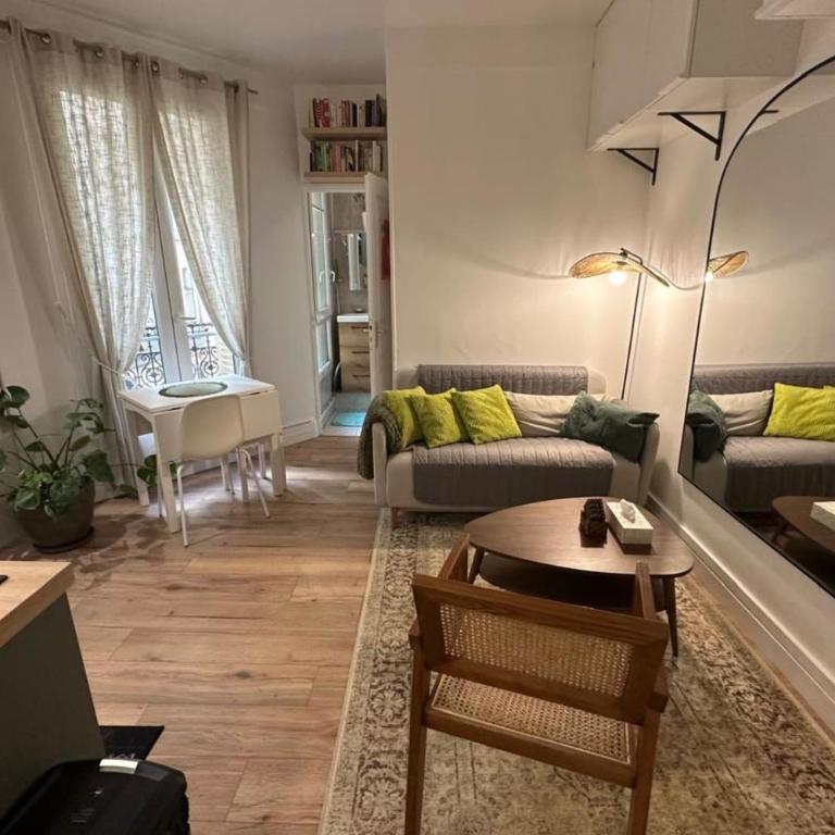 30 m apartment in Paris - Apartment - 1