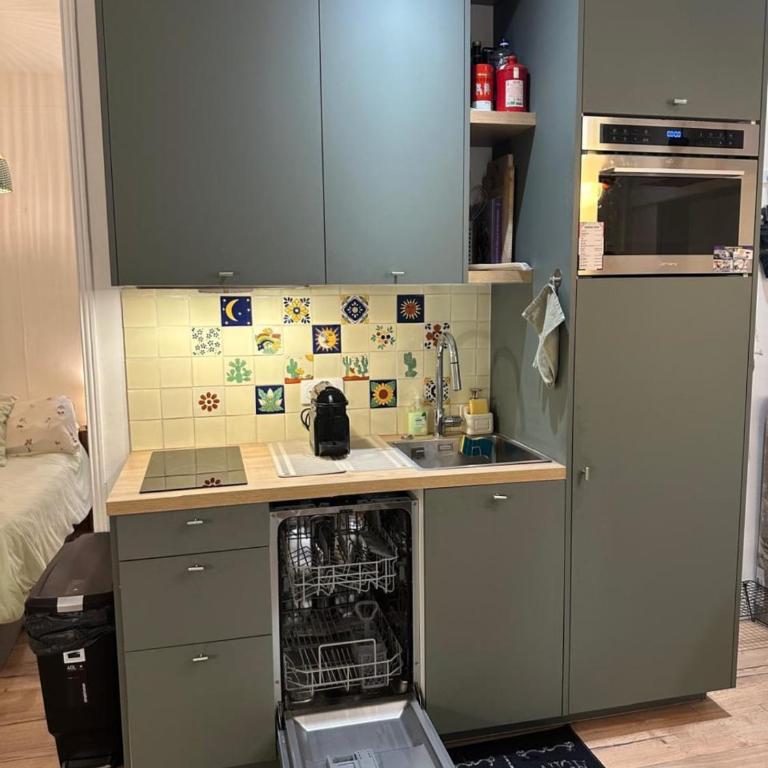 30 m apartment in Paris - Apartment - 6