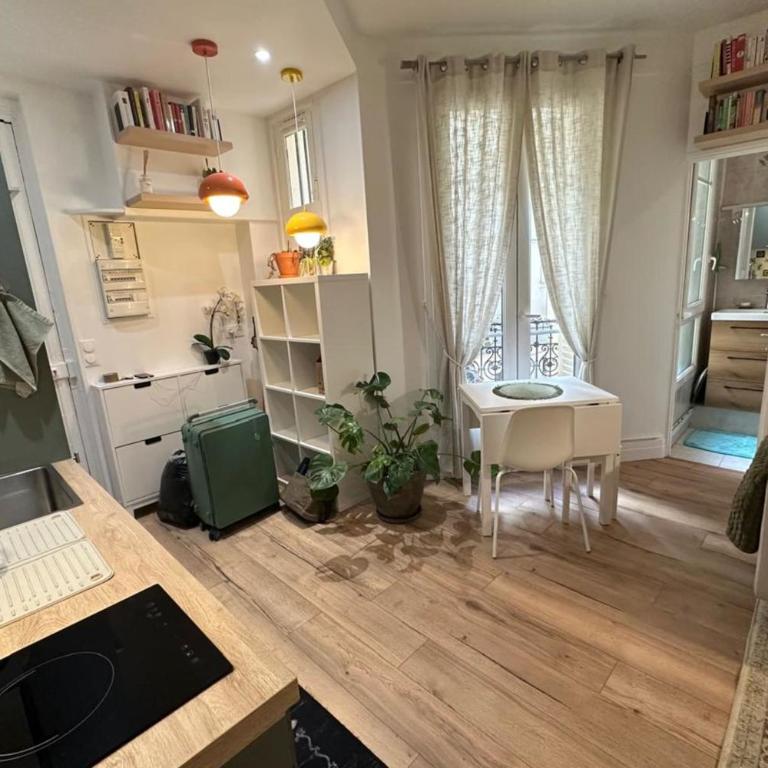30 m apartment in Paris - Apartment - 5