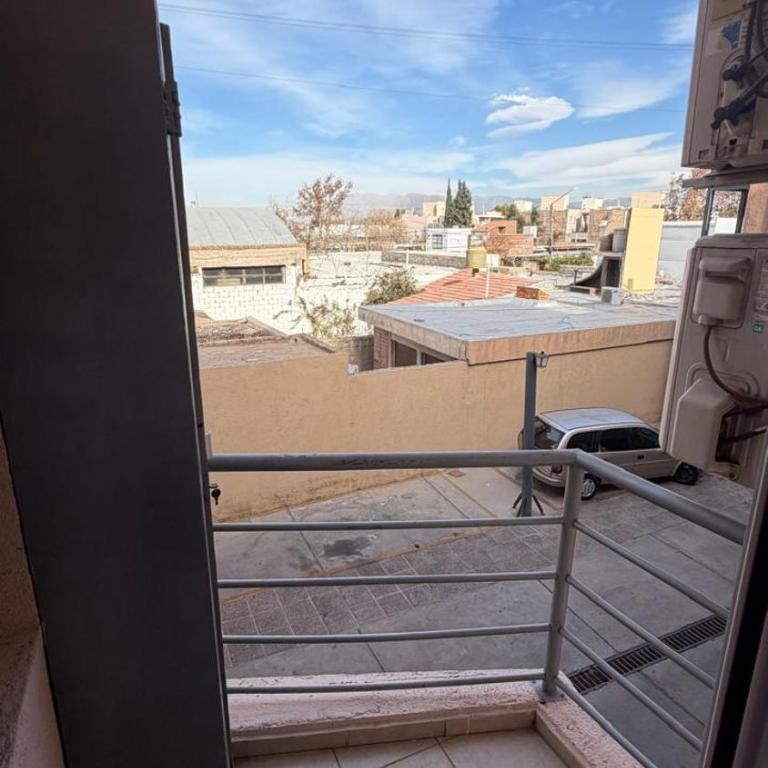 Depto moderno con cochera y excelente ubicación - Apartamento de 1 dormitorio - 9