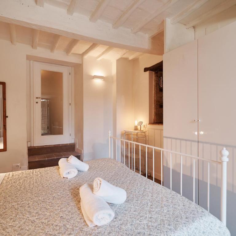 Romantico Rifugio - Centro Storico Perugia - Appartamento con 1 Camera da Letto - 2