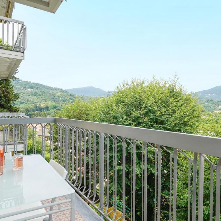 5 min to the Sea - Self check-in - Box auto - Appartamento con 1 Camera da Letto e Balcone - 5