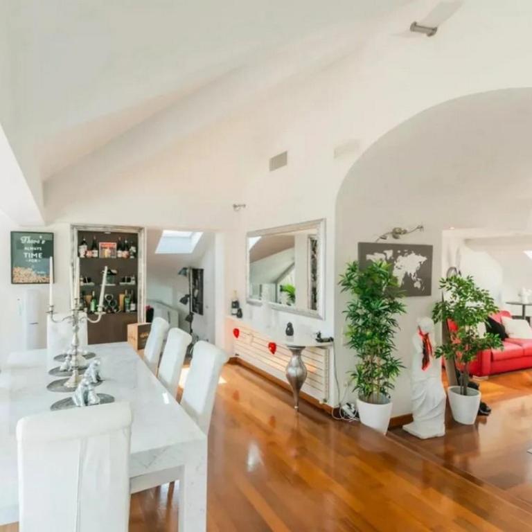 Exclusive Lake Como Penthouse with Pool & Stunning Views - Appartamento - 13