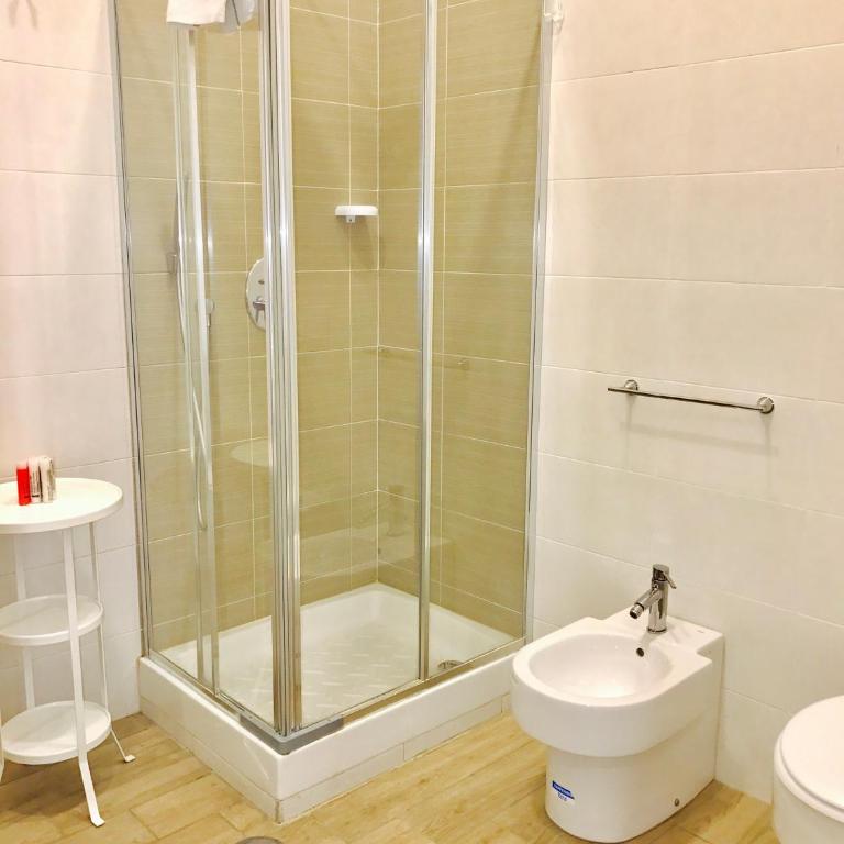 B&B Funikuli Funikula - Camera Familiare con Bagno Privato - 29