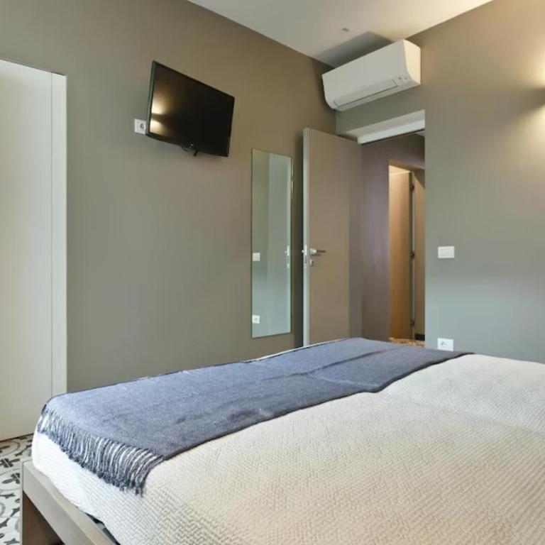 Private terrace & Jacuzzi - PRIORITY RESERVATION IN OUR HOST PROFILE - Appartamento Attico - 17