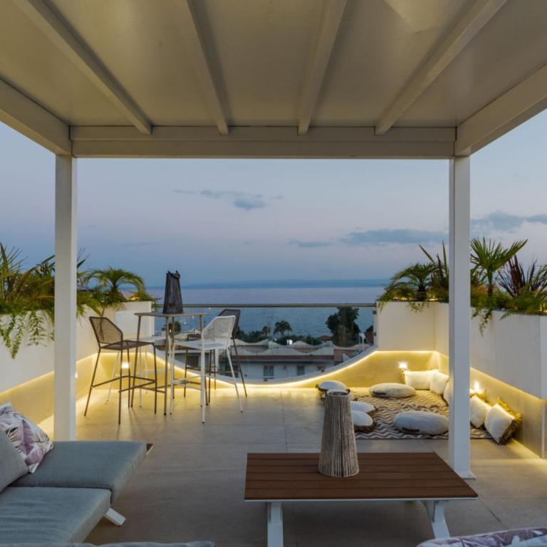 Private terrace & Jacuzzi - PRIORITY RESERVATION IN OUR HOST PROFILE - Appartamento Attico - 19