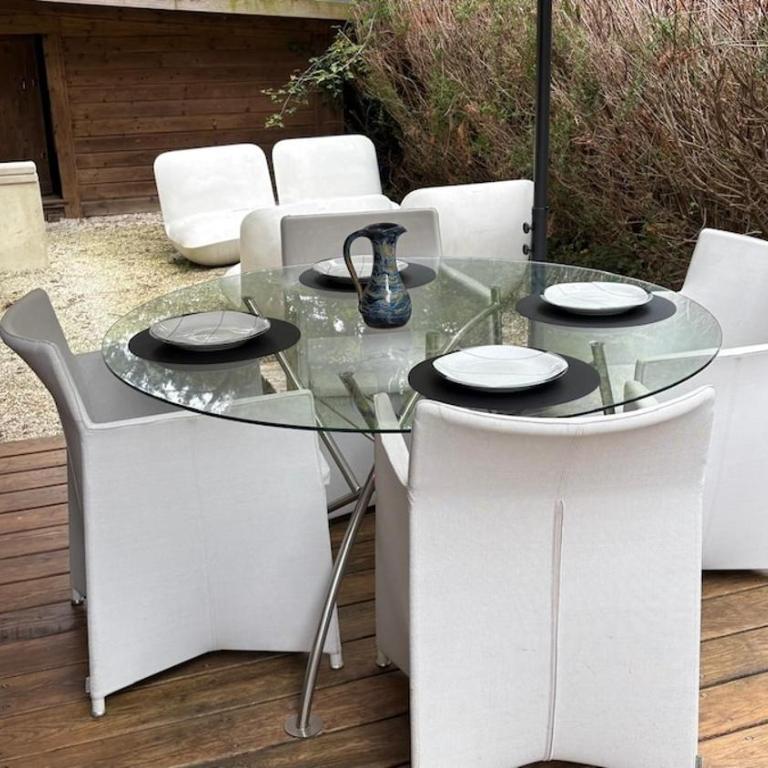 Appartement 61 metres carrés plus terrasse privée 85 mètres carrés donnant accés direct à la piscine - Apartment mit 1 Schlafzimmer - 31