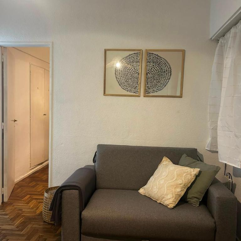 2 Ambientes Luminoso y equipado Zona Aldrey Guemes - Apartamento - 2