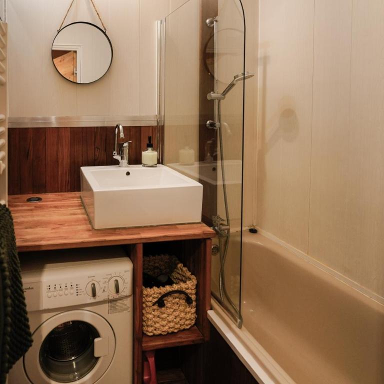 Studio au calme avec coin montagne et parking privé - Apartamento de 1 dormitorio con balcón y vistas a la montaña - 8