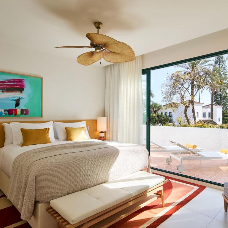 Kimpton Los Monteros Marbella by IHG - Marbella Suite with Terrace and Sea View - 6