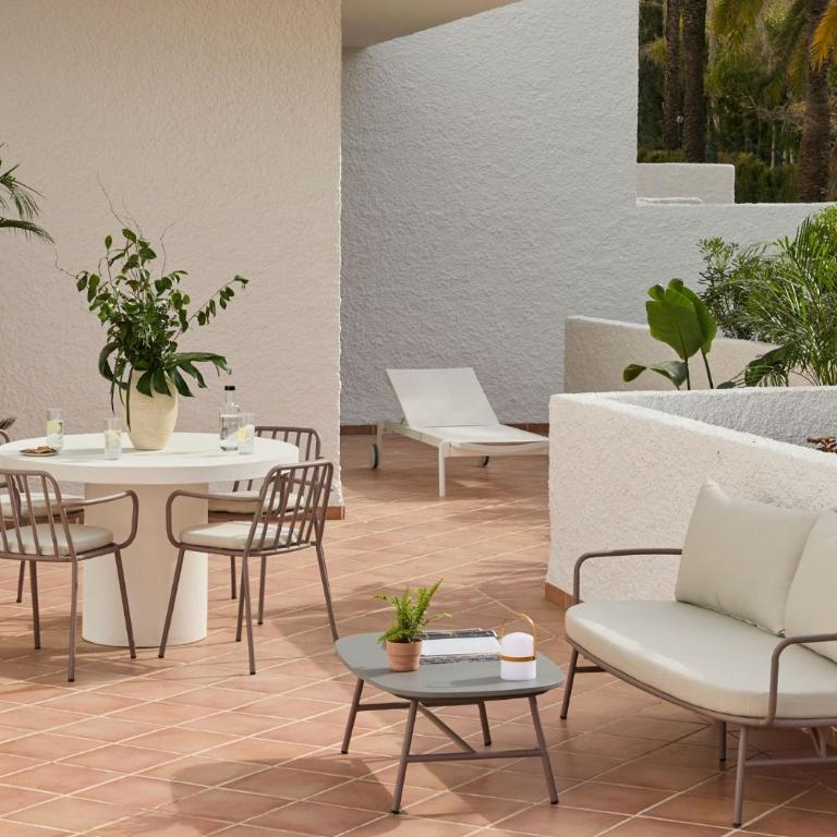 Kimpton Los Monteros Marbella by IHG - Marbella Suite with Terrace and Sea View - 1