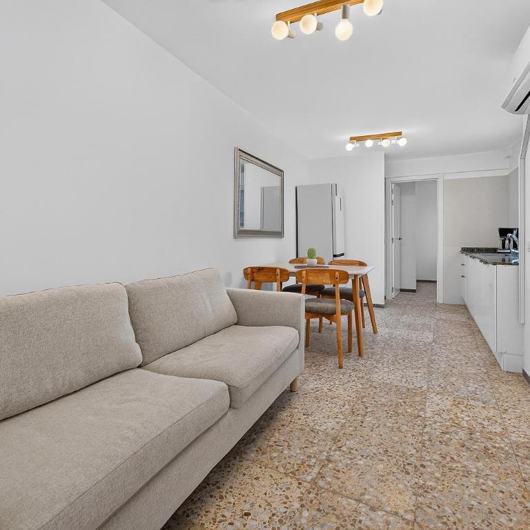 AzureBalcony NewlyRenovated 1stFloor LosCristianos - Apartamento con balcón - 4