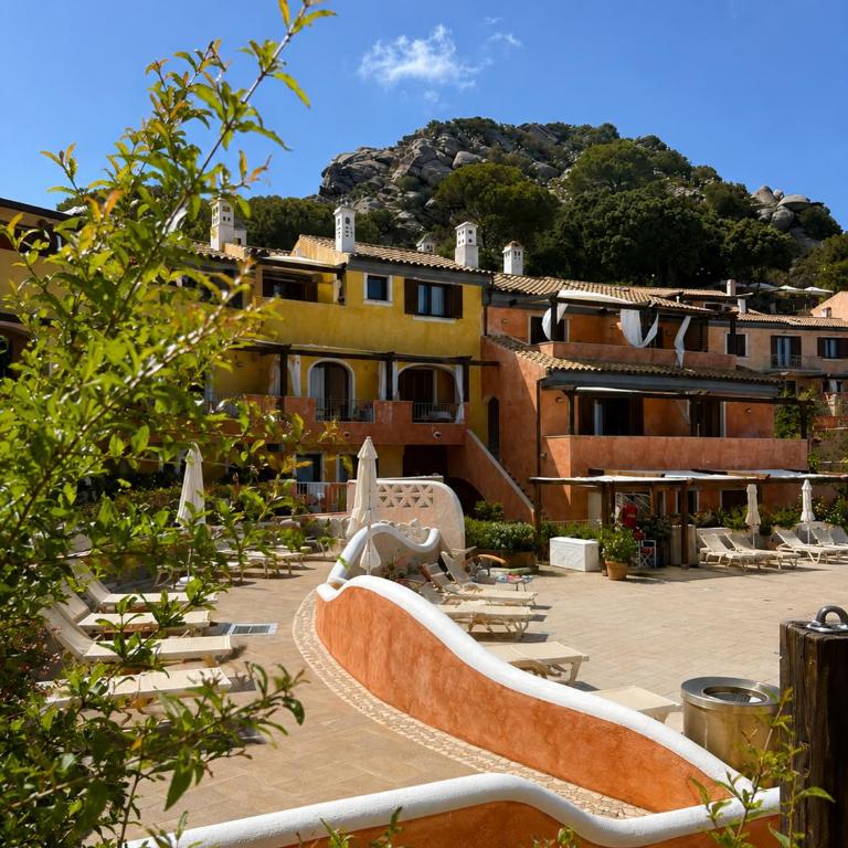 Residence Borgo Punta Villa - Ampio Appartamento con 2 Camere da Letto e Vista Mare - 10