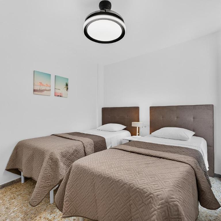 AzureBalcony NewlyRenovated 1stFloor LosCristianos - Apartamento con balcón - 10