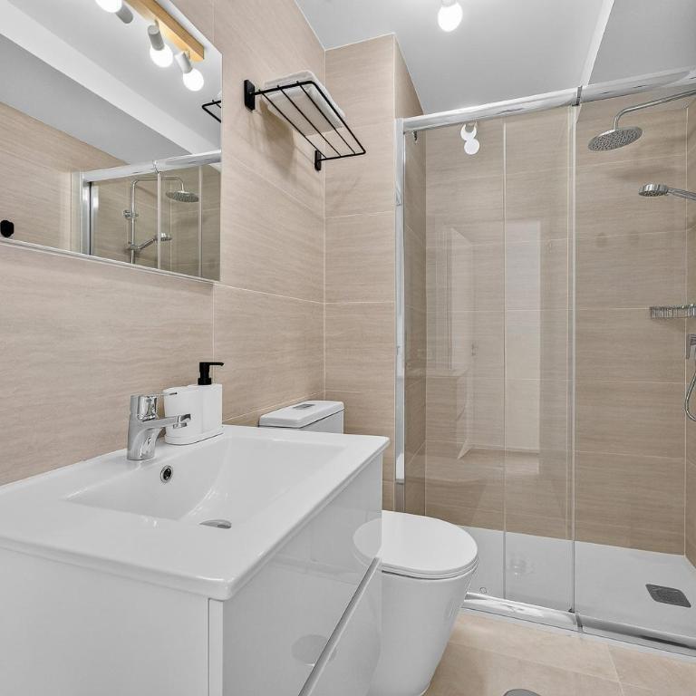 AzureBalcony NewlyRenovated 1stFloor LosCristianos - Apartamento con balcón - 12
