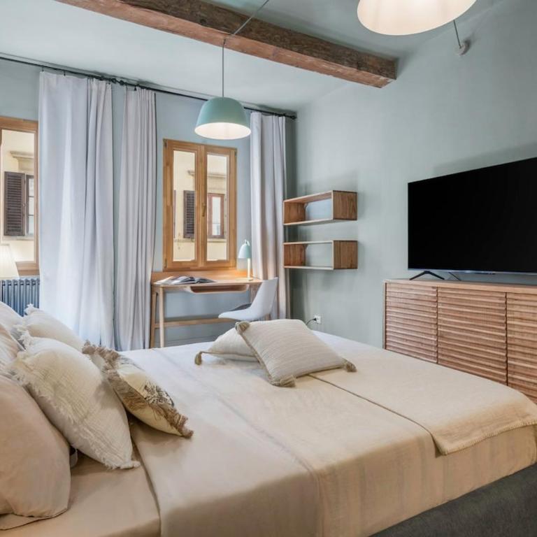Stylish Urban Oasis AC Wi-Fi City Living - Appartamento con 2 Camere da Letto - 26