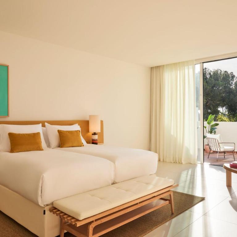 Kimpton Los Monteros Marbella by IHG - Los Monteros Suite with Terrace - 2
