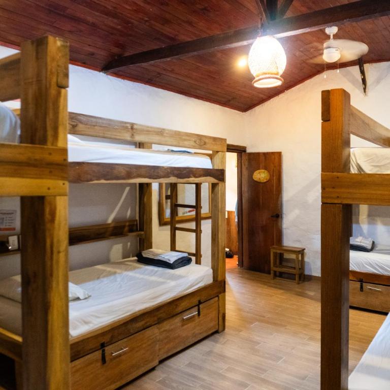 Masaya Casas Viejas - Cama en habitación compartida mixta de 8 camas - 3