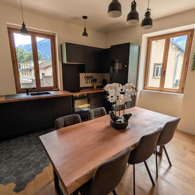 Appartement rénové avec goût proche des stations - Appartement 2 Chambres - 11
