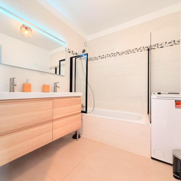 Superbe T3 climatisé à Sanary proche plage et port - Apartamento de 2 dormitorios - 36