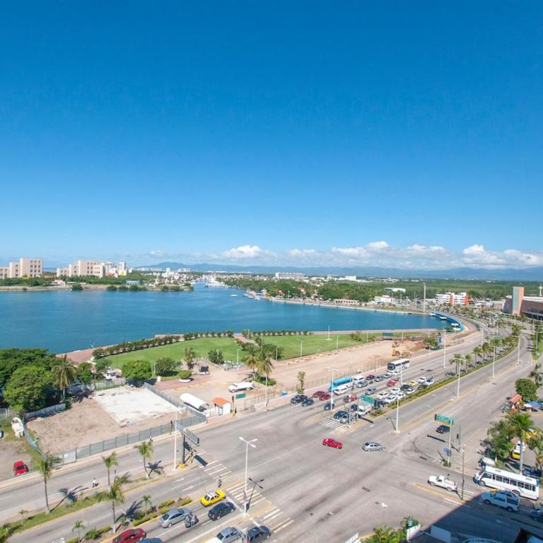 Cruise view Condo Best Location - Apartamento de 2 dormitorios con vistas parciales al océano - 15