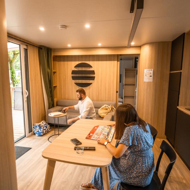 Camping Domaine de la Ville Huchet - Premium Taos Mobile home 2 bedrooms - 2