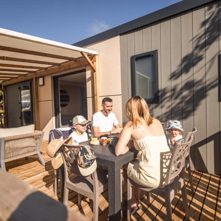 Camping Domaine de la Ville Huchet - Premium Taos Mobile home 3 bedrooms - 3