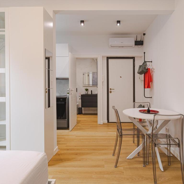 Red&Passion Suite - a pochi passi dal centro con possibilità di parcheggio - Appartamento con 1 Camera da Letto - 5