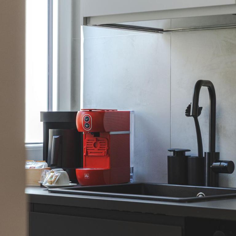 Red&Passion Suite - a pochi passi dal centro con possibilità di parcheggio - Appartamento con 1 Camera da Letto - 9