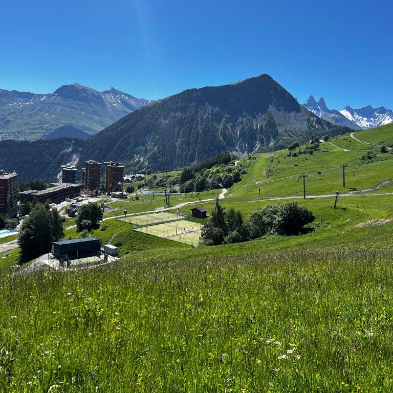 LE CORBIER Vue pistes Studio 5 personnes entièrement rénové et labellisé Qualité Hébergement Sybelles - Appartement 1 Chambre - 37