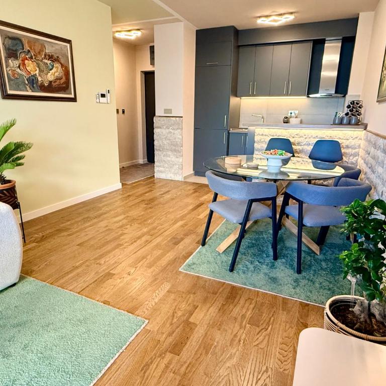 Marble Home - One-Bedroom Apartment - 37