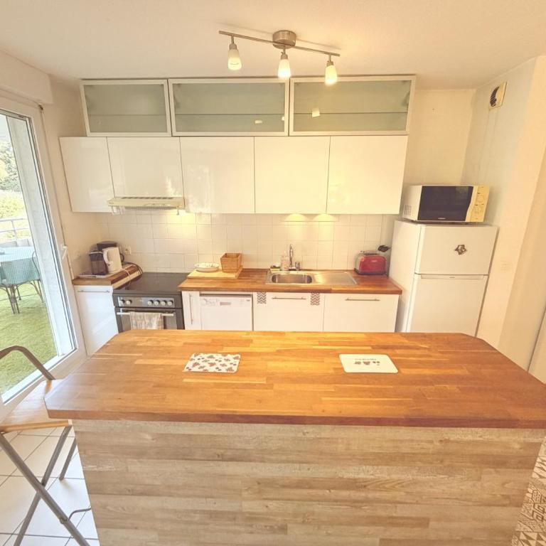 Soleil de Montpellier, Clim, Piscine et Pkg Privé - Appartement 2 Chambres - 9