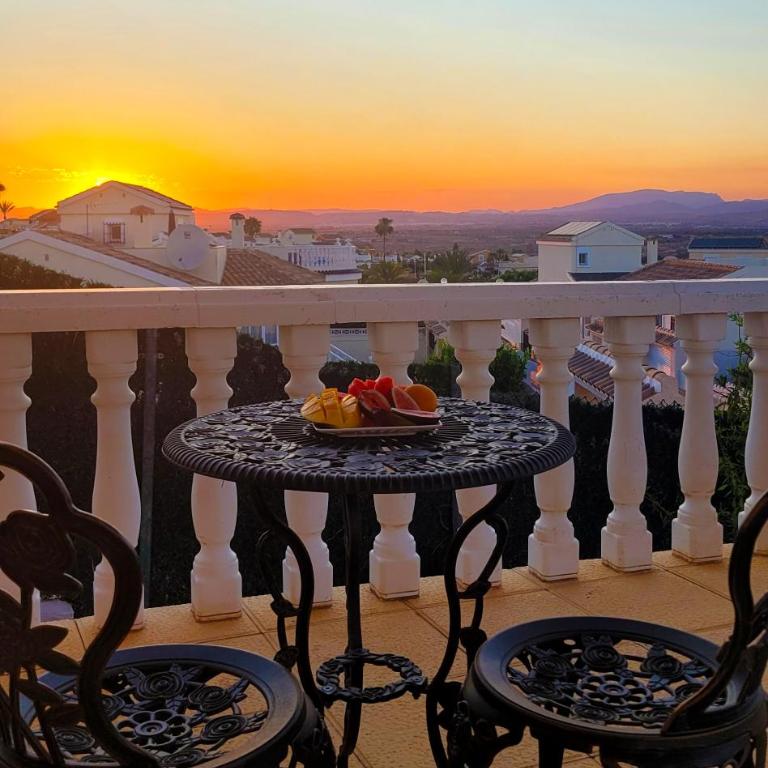 Enjoy complete seclusion at Casa Delfin, featuring your own stunning private pool and sunset views - Villa con piscina privada - 26
