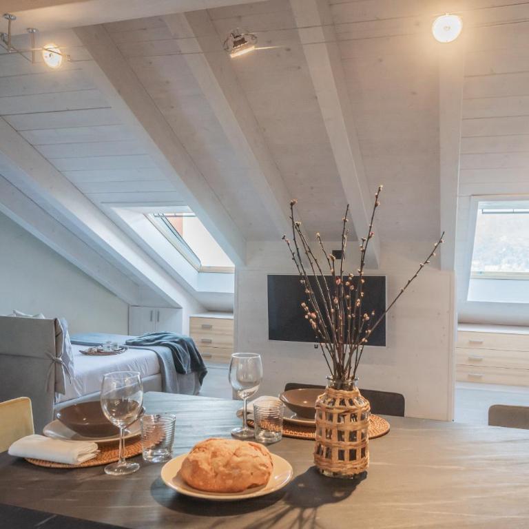 Bellagio Prestige Loft by Rent All Como - Apartment - 13