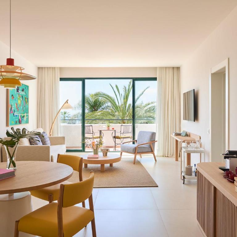 Kimpton Los Monteros Marbella by IHG - Suite de 2 dormitorios con terraza - 1