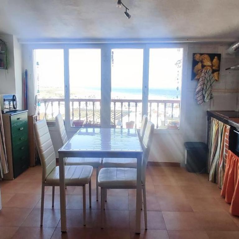 Apartamento con vistas al mar en Conil - Apartment mit 2 Schlafzimmern - 2