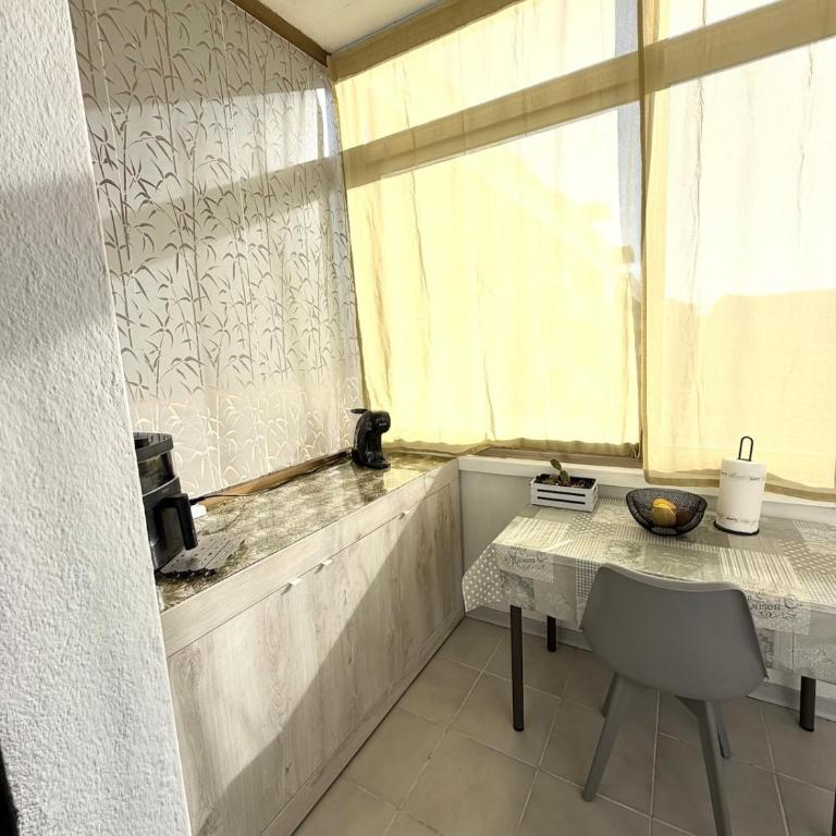 Casa Elena Apartmento con terrazza a Viareggio - Appartamento con 2 Camere da Letto - 3