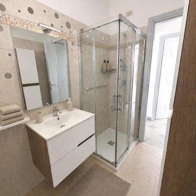 Casa Elena Apartmento con terrazza a Viareggio - Appartamento con 2 Camere da Letto - 35