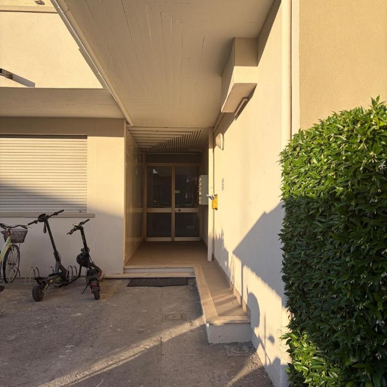Casa Elena Apartmento con terrazza a Viareggio - Appartamento con 2 Camere da Letto - 40