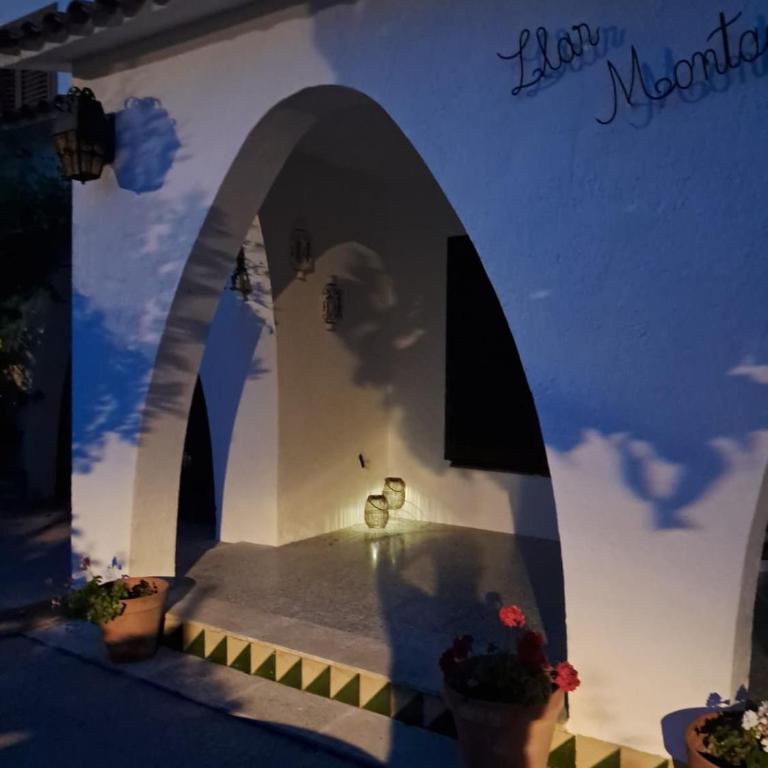 Llar Montagut - Casa - 66