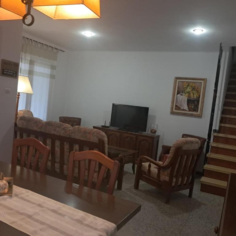 Llar Montagut - Casa - 34