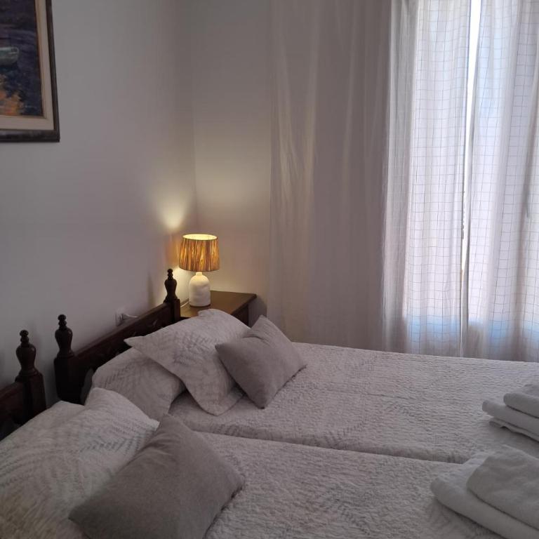 Llar Montagut - Casa - 70