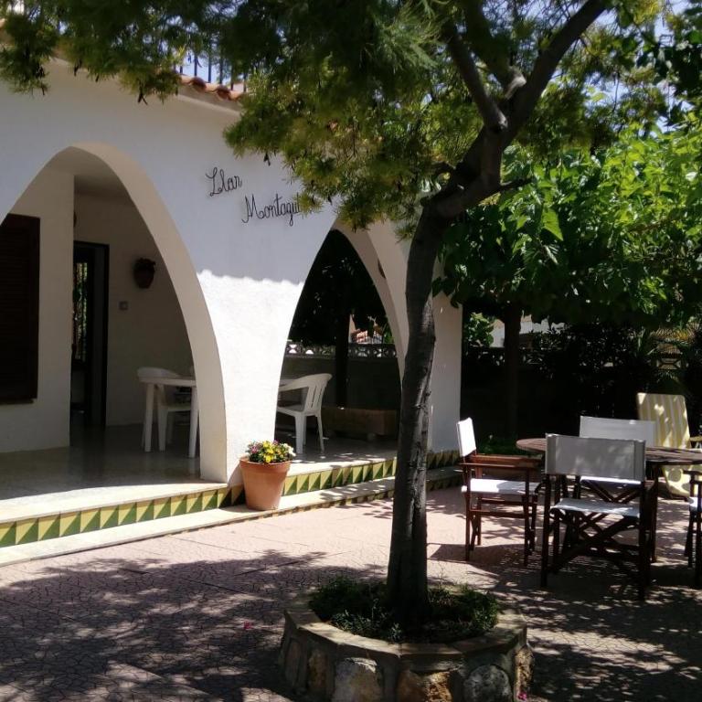 Llar Montagut - Casa - 76