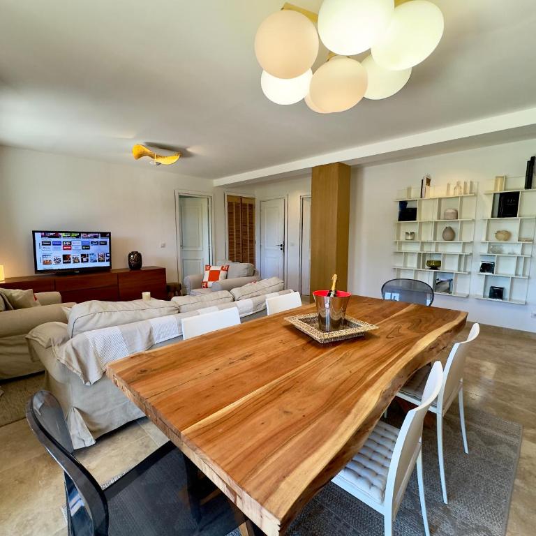 Villa Mira SCLS - Piscine,Clim, Parking, Wifi - Appartement 3 Chambres - 4