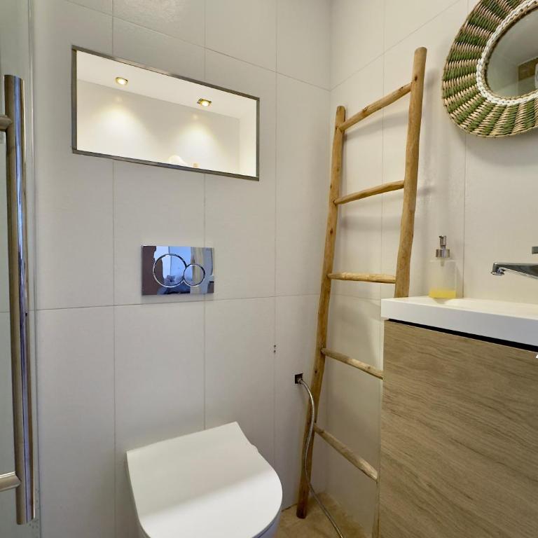 Villa Mira SCLS - Piscine,Clim, Parking, Wifi - Appartement 3 Chambres - 10