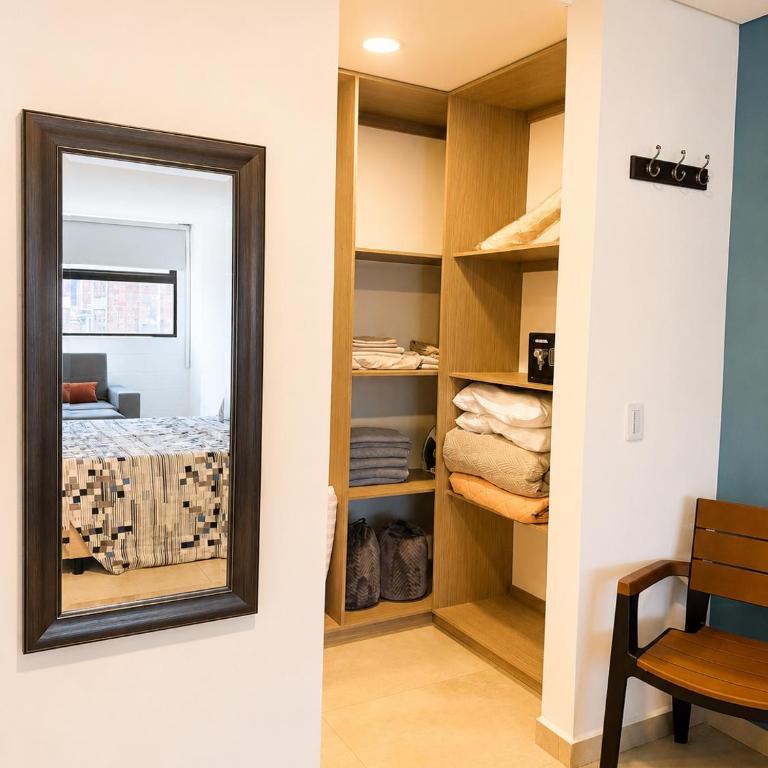 Loft La Matea Premium Jacuzzi Privado - One-Bedroom Apartment with Rooftop Spa Bath - 57