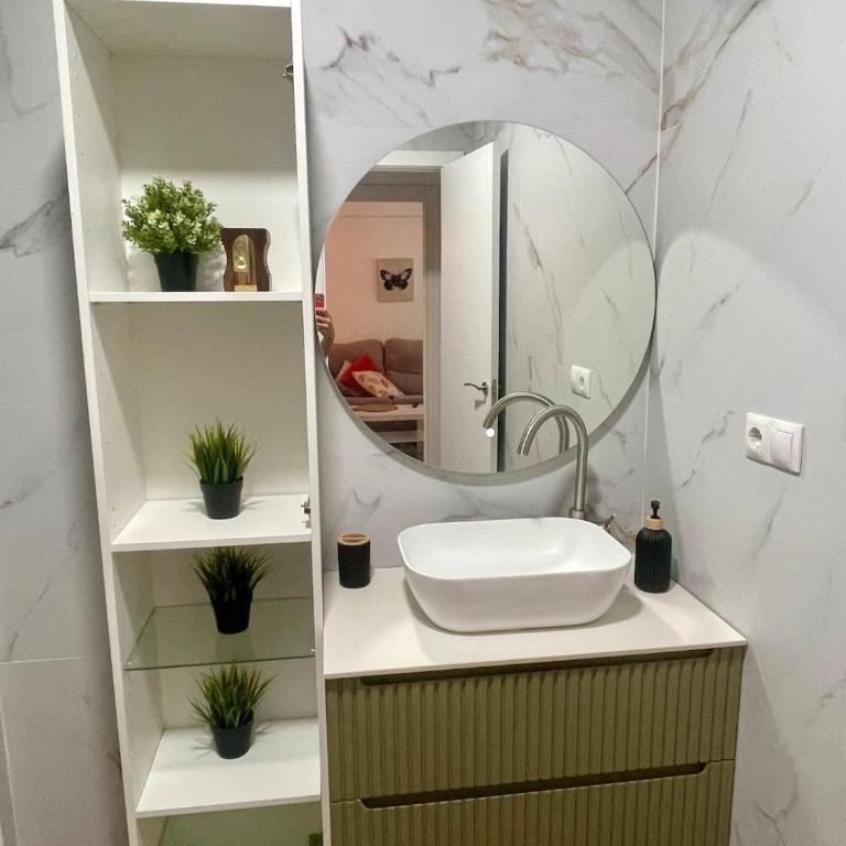Apartamento cinnamon - Apartamento de 2 dormitorios con balcón y vistas al mar - 9