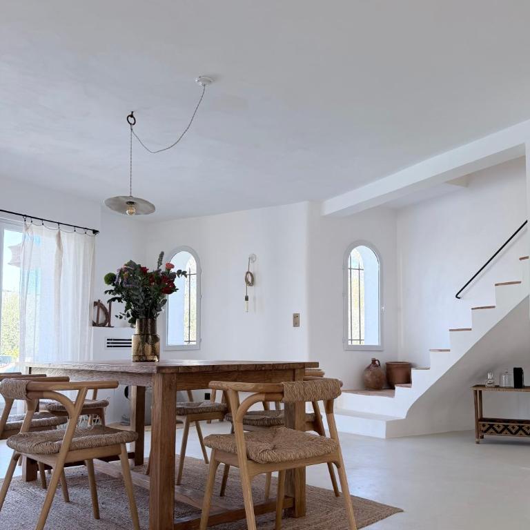 Outstanding Mediterranean Home with Swimming Pool - Villa avec Piscine Privée - 10