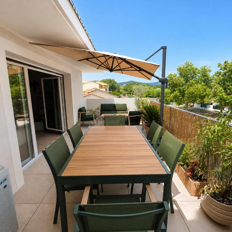 82m2 apartment 6 people terrace air conditioning parking - Two-Bedroom Apartment - 7